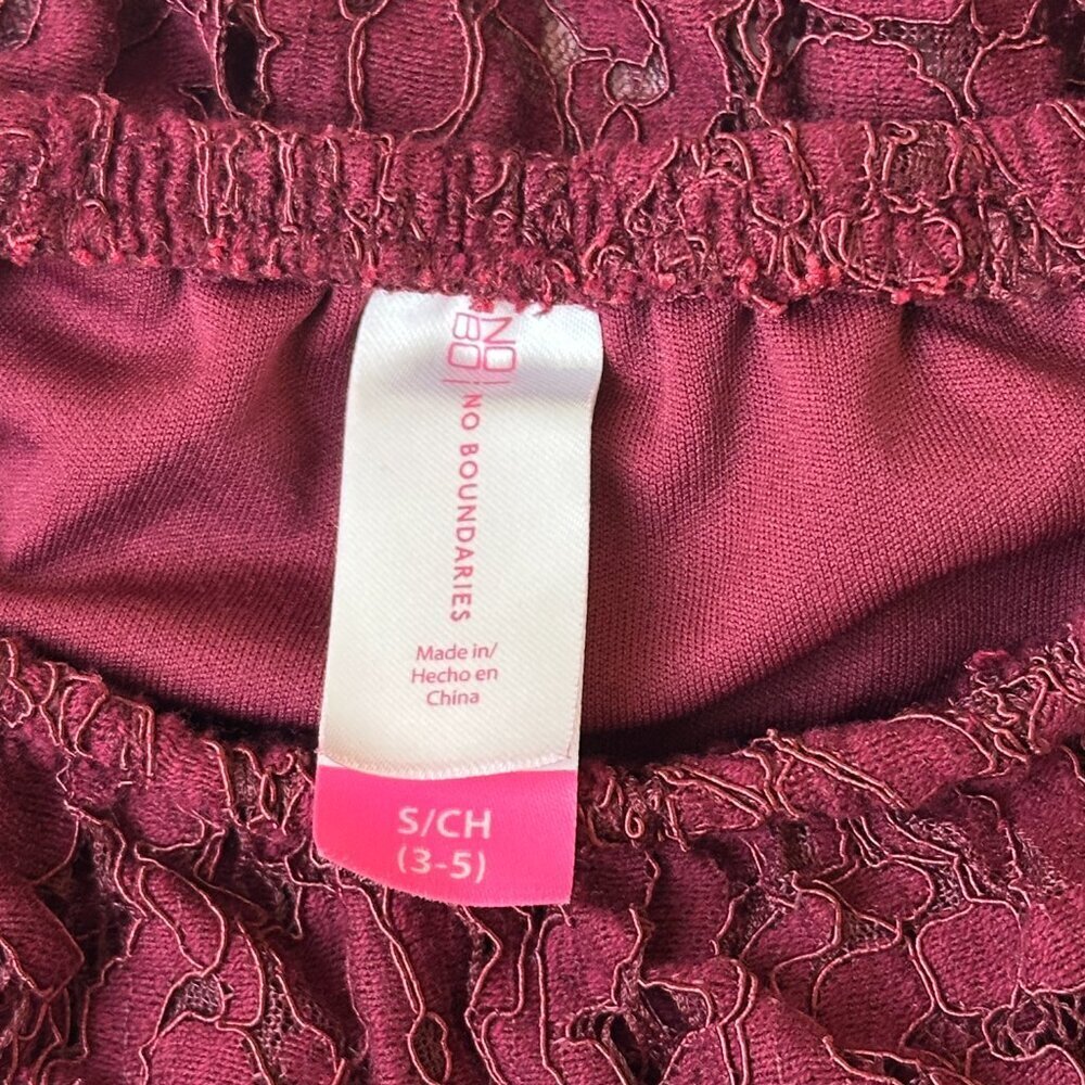 No Boundaries Top Womens Small Lace Off Shoulder Scalloped Lined Boho Cute - Picture 3 of 9